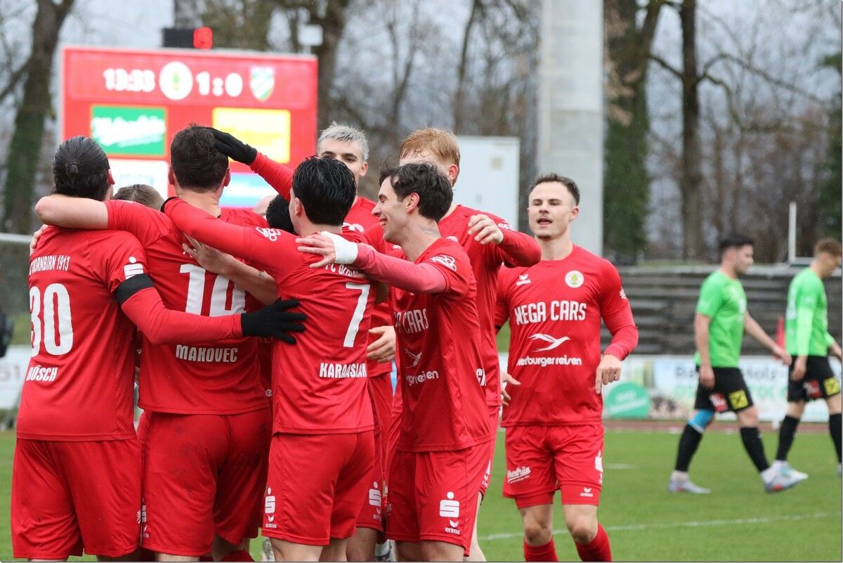 Die Rothosen des FC Dornbirn jubelten über einen Sieg in der Regionalliga West gegen den SV Kuchl.⇒TK