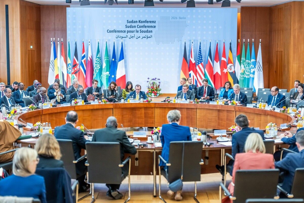 Drei Jahre nach Beginn des Bürgerkriegs im Sudan gibt es einen neuen Anlauf für eine Friedenslösung in dem blutigen Konflikt.⇒AFP