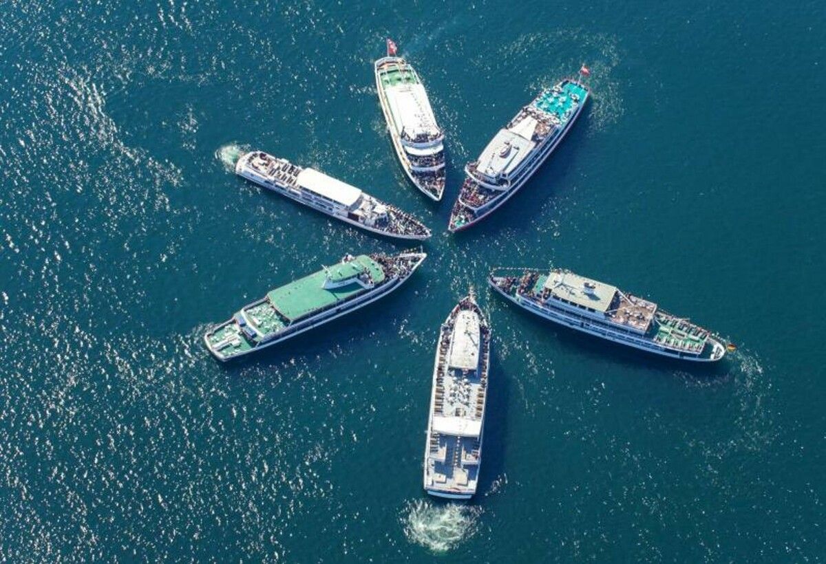 Ein Highlight des Romanshorner Hafenfestes wird am Samstag die 53. Flottensternfahrt, die turnusmäßig heuer in die Schweiz führt und Romanshorn zum Ziel hat. ⇒VSU