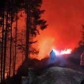 Lesachtal kämpft gegen großflächigen Waldbrand