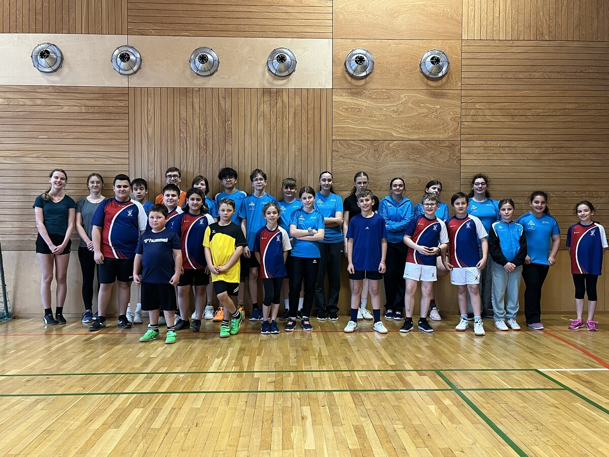 Erfolgreiche Premiere: 27 Nachwuchstalente lieferten sich spannende Matches bei den 1. Walgau Open in Thüringen.⇒ Badmintonclub Thüringen