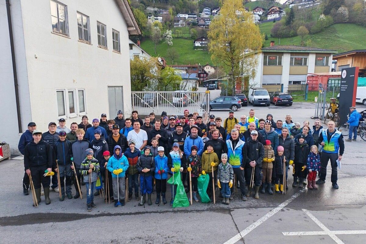 Erstmals seit sechs Jahren fand die Landschaftsreinigung wieder an einem Tag statt. ⇒Stadt