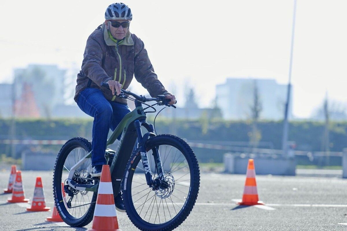 Experten empfehlen den Besuch eines E-Bike-Parcours. ⇒Sicheres Vorarlberg