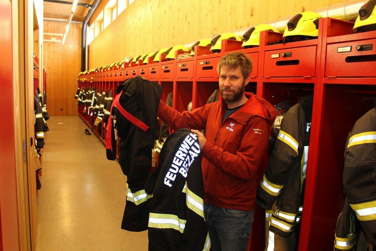 Fast die gesamte Mannschaft ist für Waldbrand-Einsätze mit spezieller – leichterer – Einsatzkleidung ausgestattet.