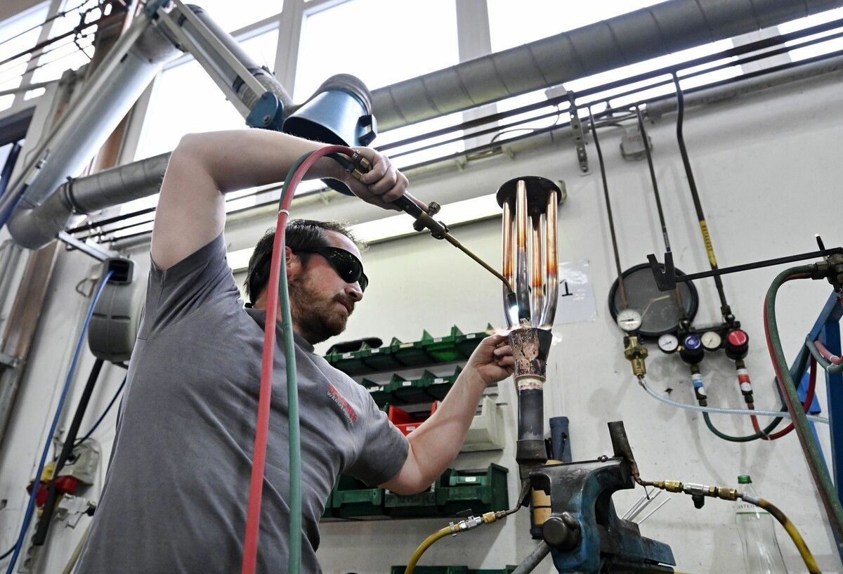 Für den Umstieg von Öl und Gas auf nachhaltige Energiesysteme wie Wärmepumpen gibt es Förderungen.⇒APA/Techt