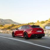 Sportler mit elektrischem Schrittmacher