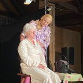 Uraufführungen in Messmers Stall