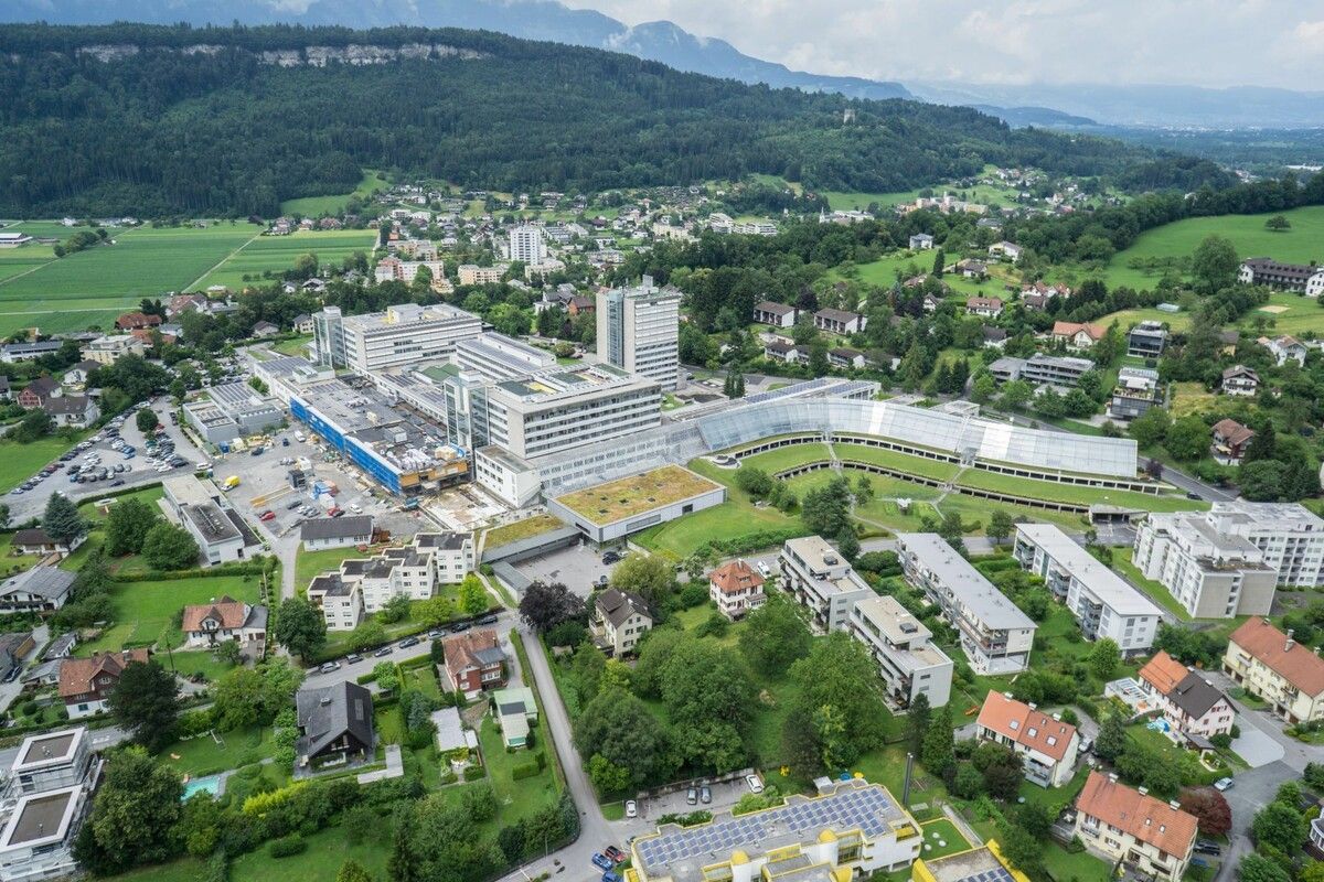 Im Krankenhaus Feldkirch lebt seit vier Monaten ein schwer behindertes Kind. ⇒vn