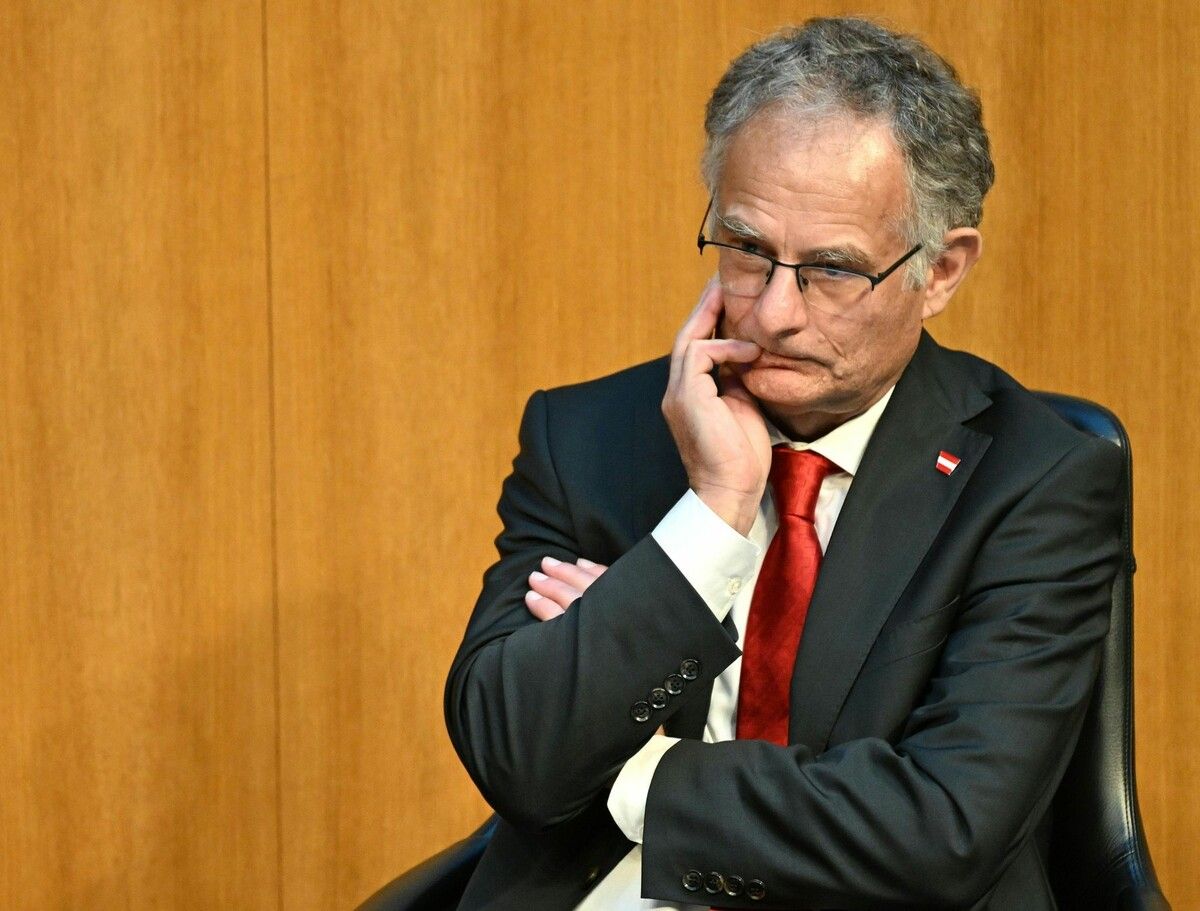 In den kommenden Tagen hört sich Finanzminister Markus Marterbauer die Budgetwünsche der Ministerinnen und Minister an. ⇒APA/Fohringer