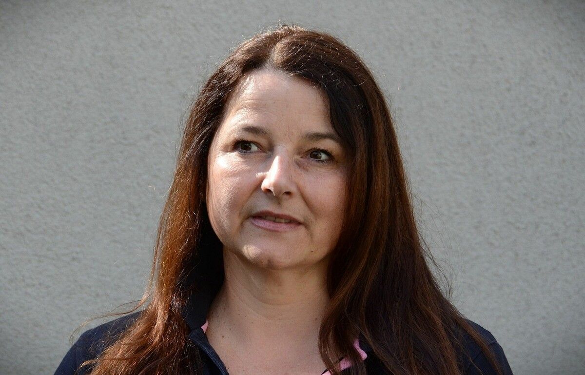 Julia Novkovic ist leidenschaftliche Lehrerin und Schachtrainerin. ⇒HRJ (4)