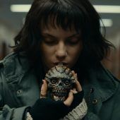 Ein Pfiff, der den Tod bringt – ­VN-Premiere von „Whistle“