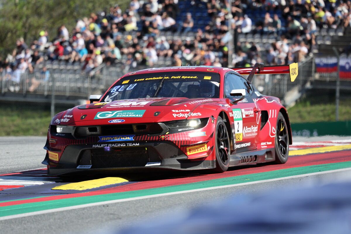 Kiano Blum in seinem HRT-Mustang ließ bei seinem Debüt in der GT-Masters-Serie aufhorchen.⇒Noger/3