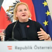 Politik in Kürze