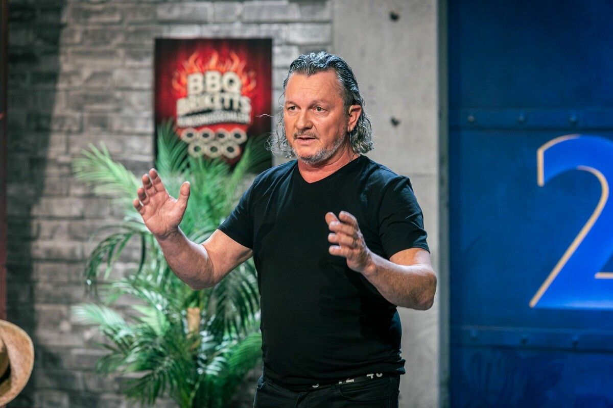 Lebte in Bali und hatte dort die Idee für ein neues Produkt, für das er nun Investoren sucht: der Bludenzer Charlie Ebster. ⇒Pro7/Frank (2)