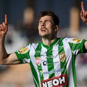 Austria legt im Titelrennen weiter vor