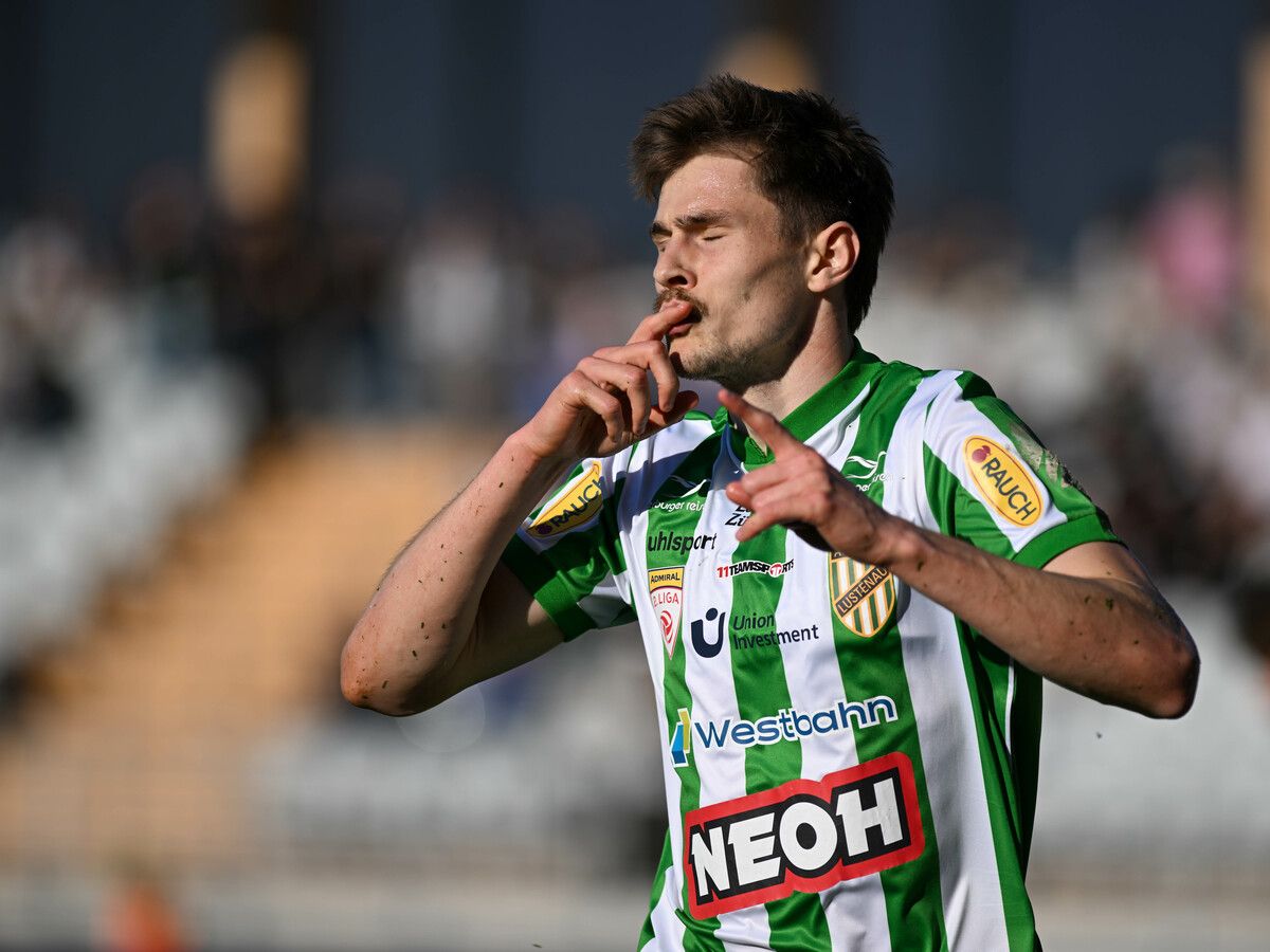 LUSTENAU,AUSTRIA,17.APR.26 - SOCCER - ADMIRAL 2. Liga, SC Austria Lustenau vs SK Rapid Wien II. Image shows the rejoicing of Lenn Jastremski (A.Lustenau). Photo: GEPA pictures/ Oliver Lerch