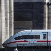 Oberleitung gerissen: Hoher Schaden bei Vorfall mit ICE