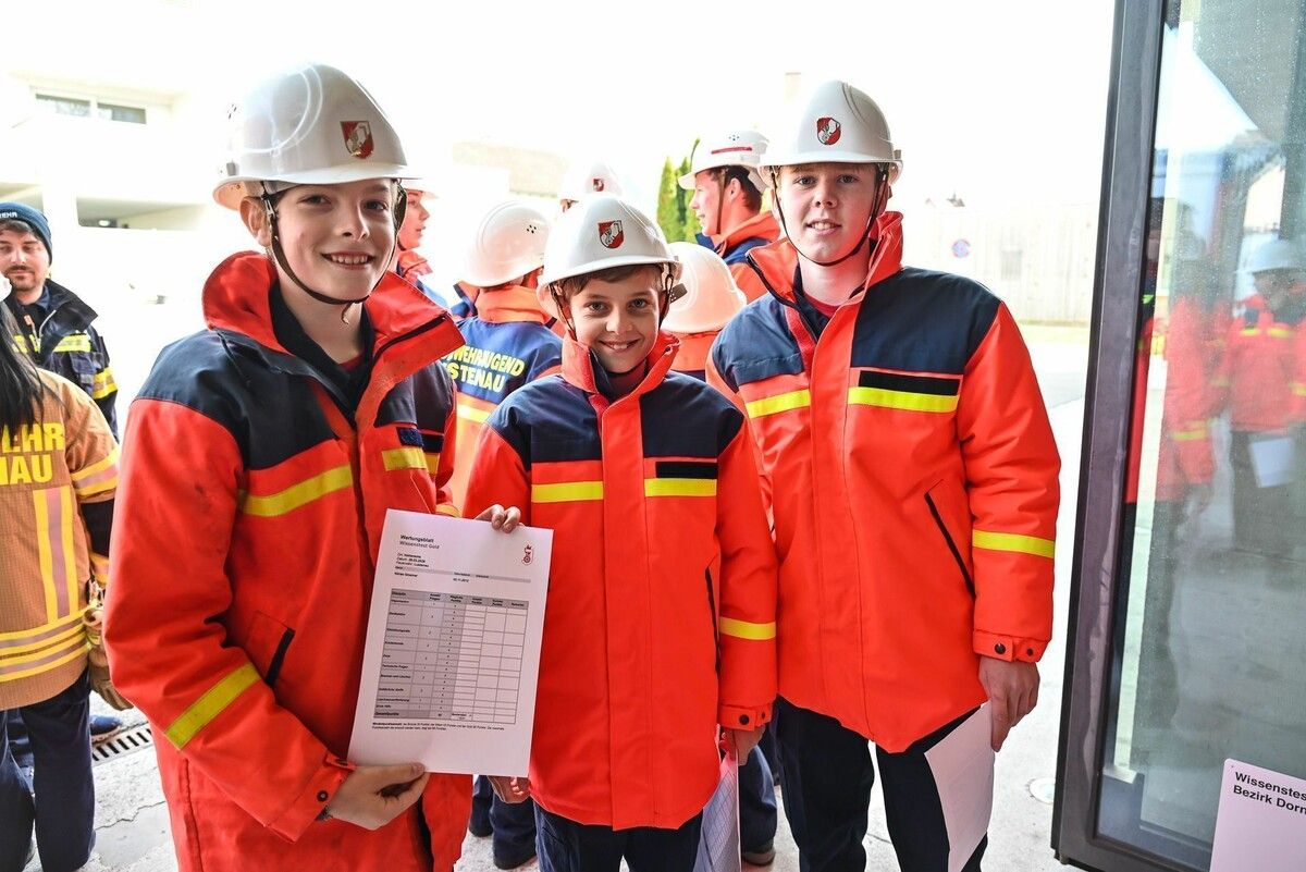 Niklas, Leon und Finn von der Feuerwehr Lustenau waren gut für den Wissenstest vorbereitet. ⇒BVS (3)