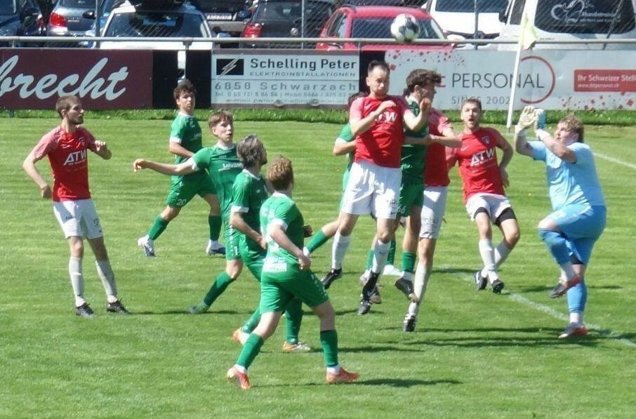 Nur selten sorgten die Schwarzacher für Gefahr vor dem gegnerischen Tor.⇒siha