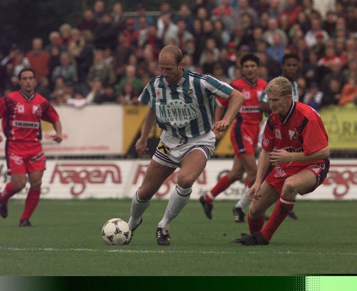 So kannten ihn die Fans der Austria Lustenau. Roger Prinzen ging voran, er eckte auch mal an, wenn er sich im Recht fühlte. „Ein echter Leader“, erzählen seine Weggefährten.⇒ms