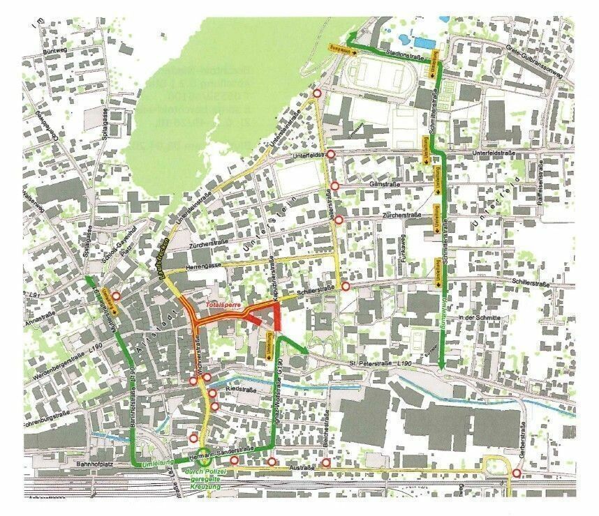 Straßensperren und Umleitungsmaßnahmen treten mit Beginn der Aufbauarbeiten für die Laufveranstaltung in Kraft.