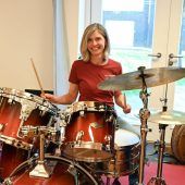 Die Drums fest im Griff