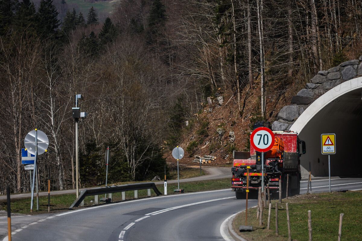 Wegen Instandsetzung der sicherheitstechnischen Ausrüstung wird es eine einspurige Verkehrsführung mittels Ampelregelung geben.⇒VN/Steurer