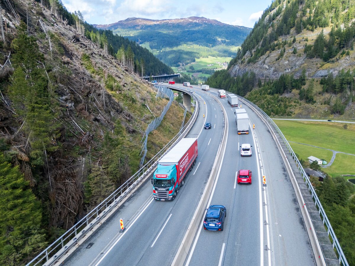 Am heutigen Samstag wird der Brenner wegen einer Demonstration stundenlang für den Transitverkehr gesperrt.⇒apa