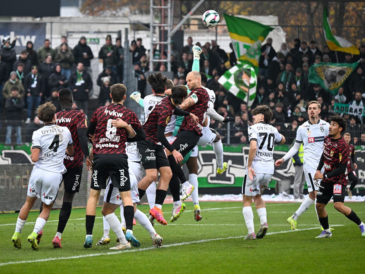 Das Derby im November 2025 ging vor toller Kulisse in Bregenz mit 2:1 an die Lustenauer Austria.⇒gepa