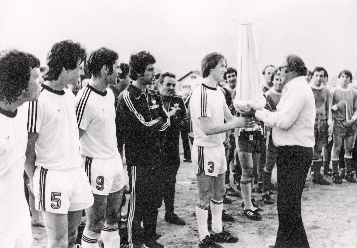 Das erste VFV-Cupfinale nach der Wiedereinführung 1977 endete mit dem bis heute bestehenden 10:0-Rekordsieg des FC Rätia Bludenz. ⇒vn/tk