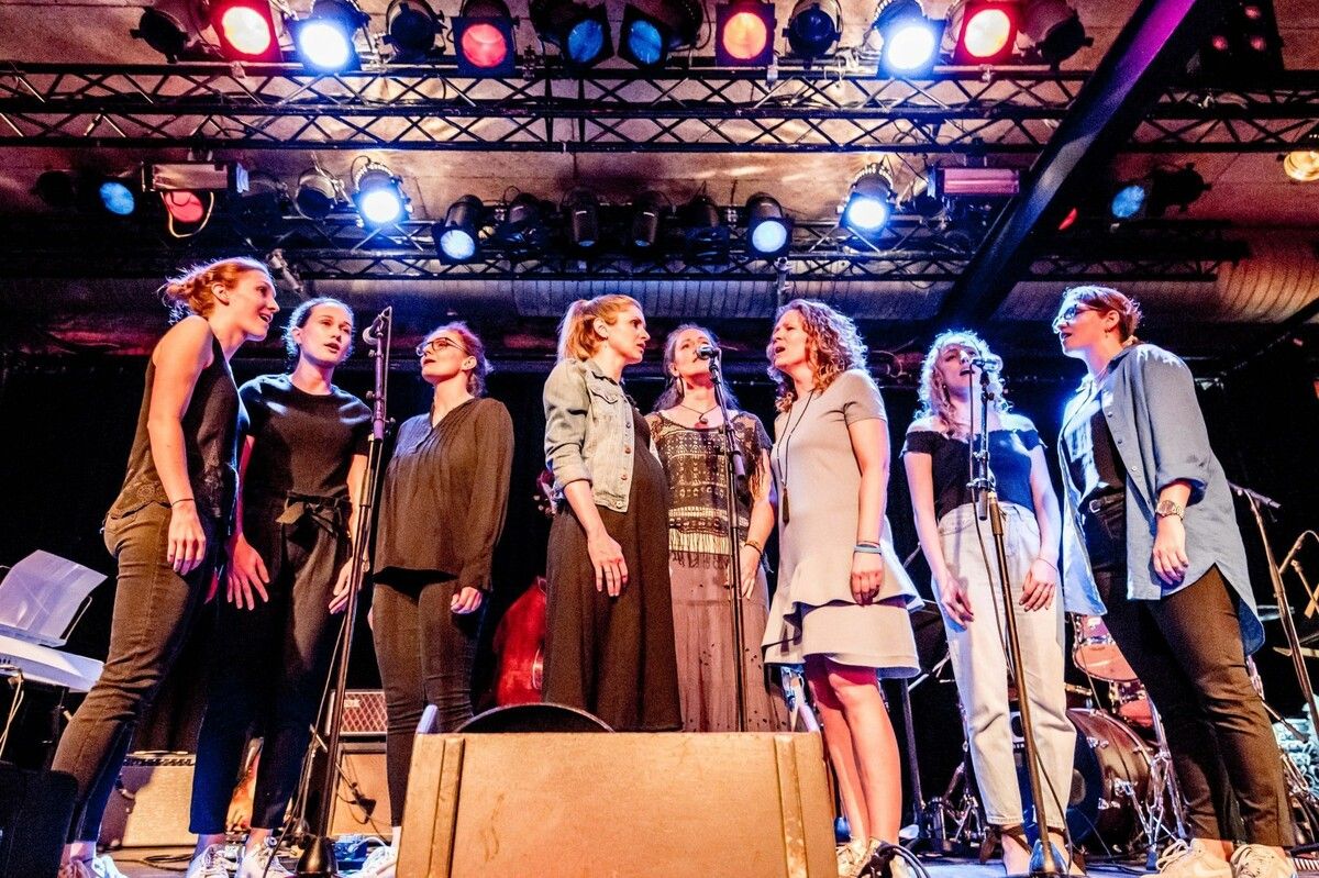 Das Jazzseminar in Dornbirn feiert sein 50-jähriges Jubiläum mit einer besonderen Ausgabe der „Vocal Night“. ⇒Jazzseminar