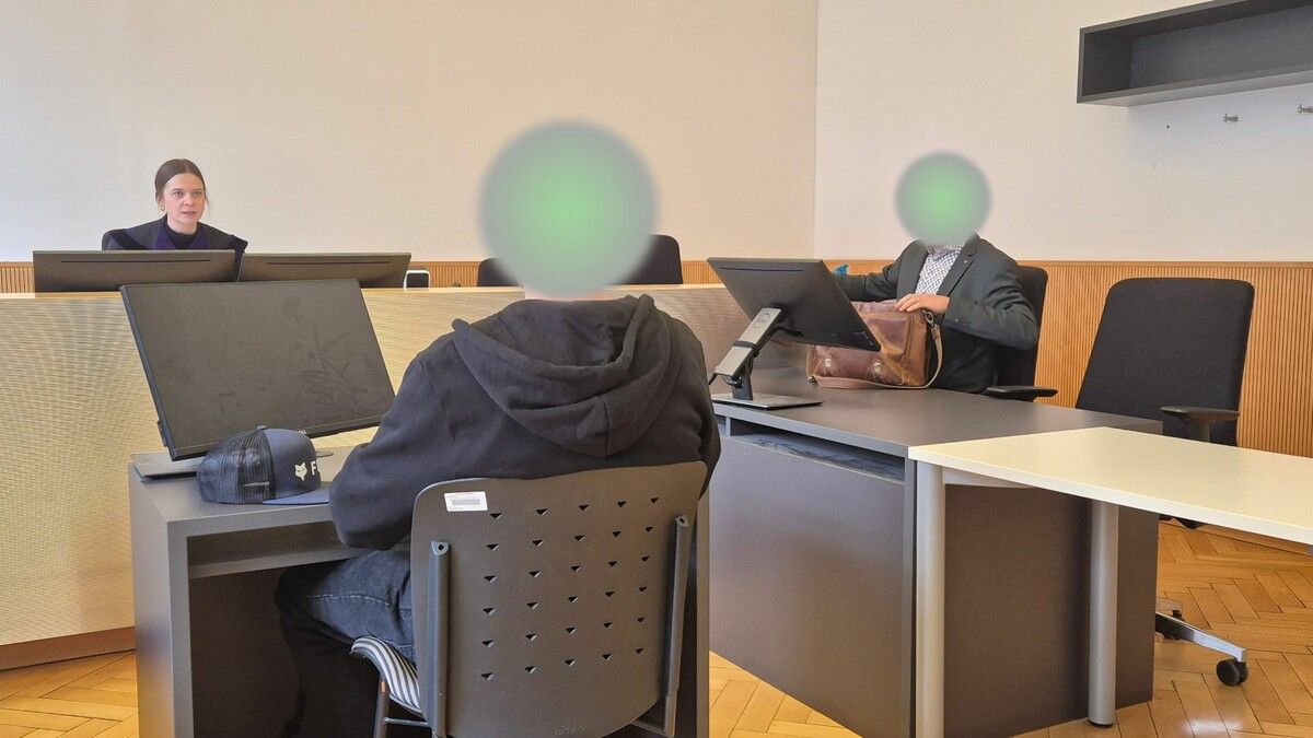 Der Angeklagte dealte nebenbei mit Kokain. ⇒EC