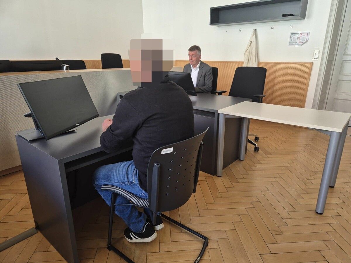 Der Angeklagte litt unter Wahnvorstellungen.⇒eckert