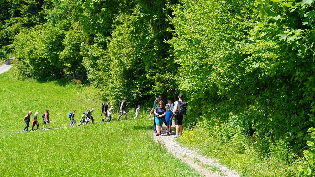 Die Familienwanderung geht in die nächste Runde. ⇒Familienverband