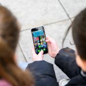 Social-Media-Verbot: „Es wird ein harter Weg“