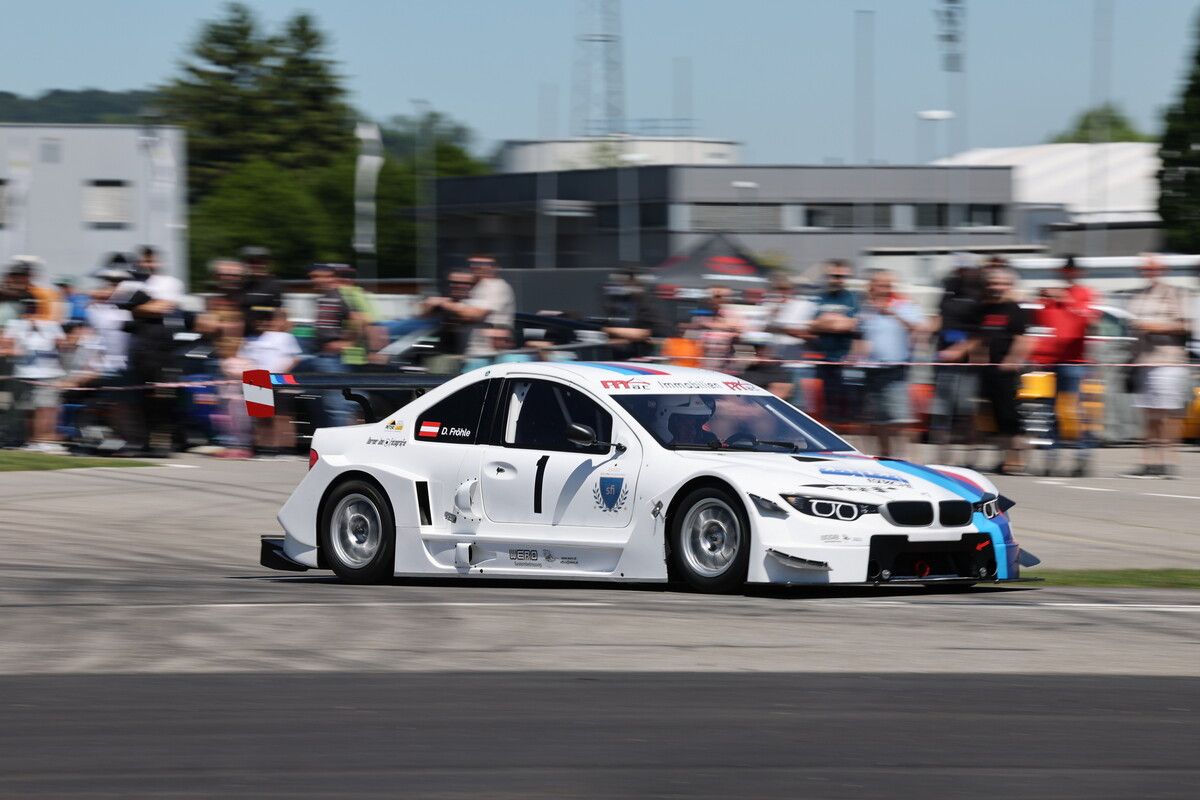 Dominik Fröhle in seinem BMW war der Dominator beim Divno Cup in Röthis. ⇒noger