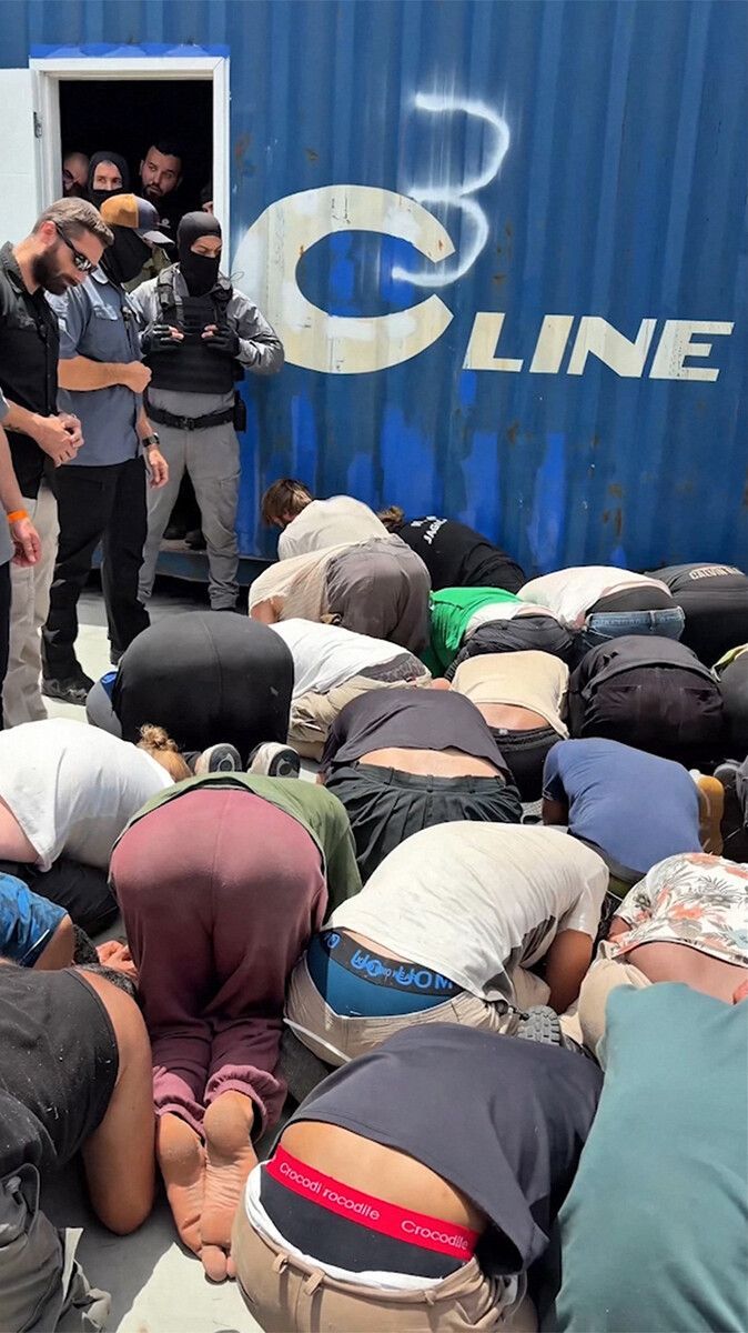 Ein Video des israelischen Polizeiministers Itamar Ben-Gvir, das die Gaza-Aktivisten nach ihrer Festnahme in demütigender Weise zeigte, sorgt für internationale Kritik.