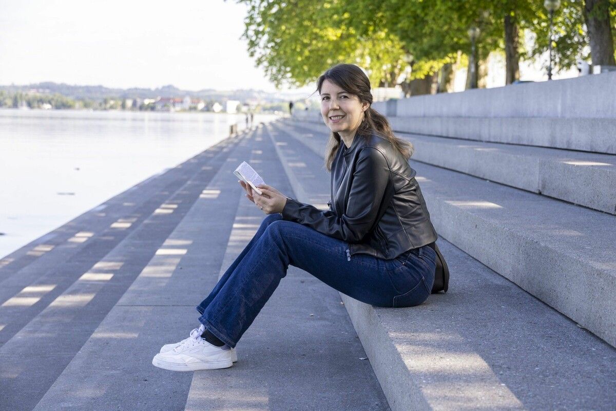 Eine kleine Bibel hat Isabella Wild immer dabei.⇒VN/Paulitsch, VOL