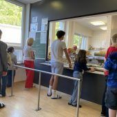 Zeitdruck bei Schulküchen
