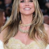 Heidi Klum hat Hitzewallungen