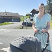 Haltestelle Schwarzenberg-Stüben: Marietheres Metzler fordert Verbesserungen. »A3