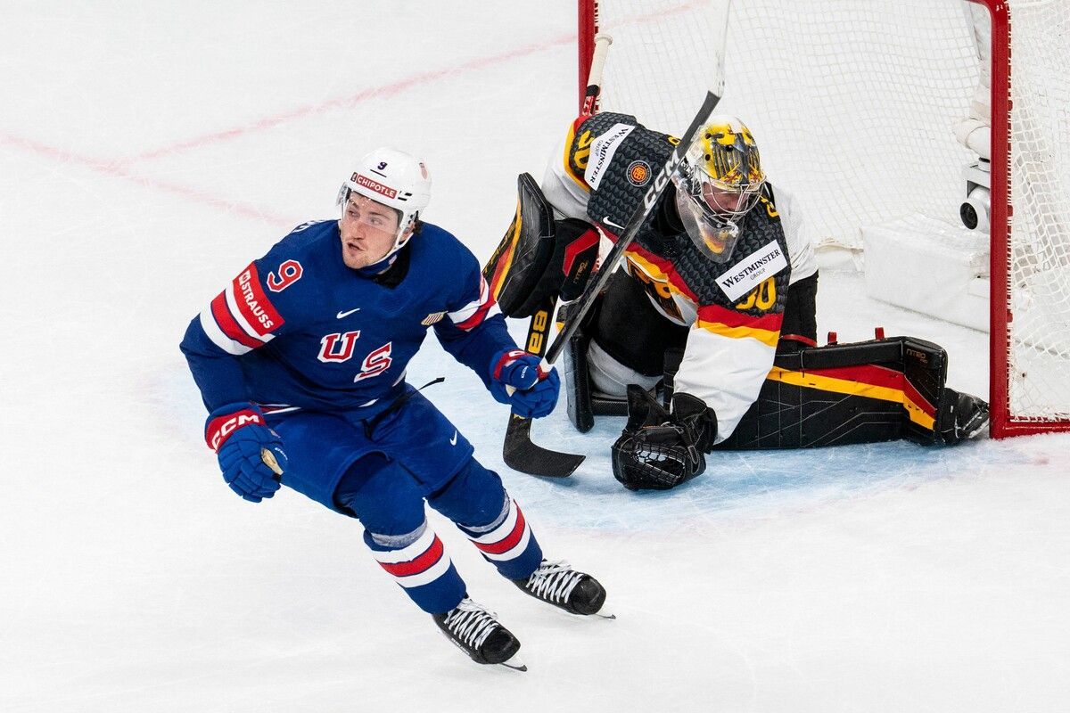 Gegen Olympiasieger USA mussten NHL-Goalie Philipp Grubauer und Deutschland die vierte Niederlage hinnehmen.⇒APA