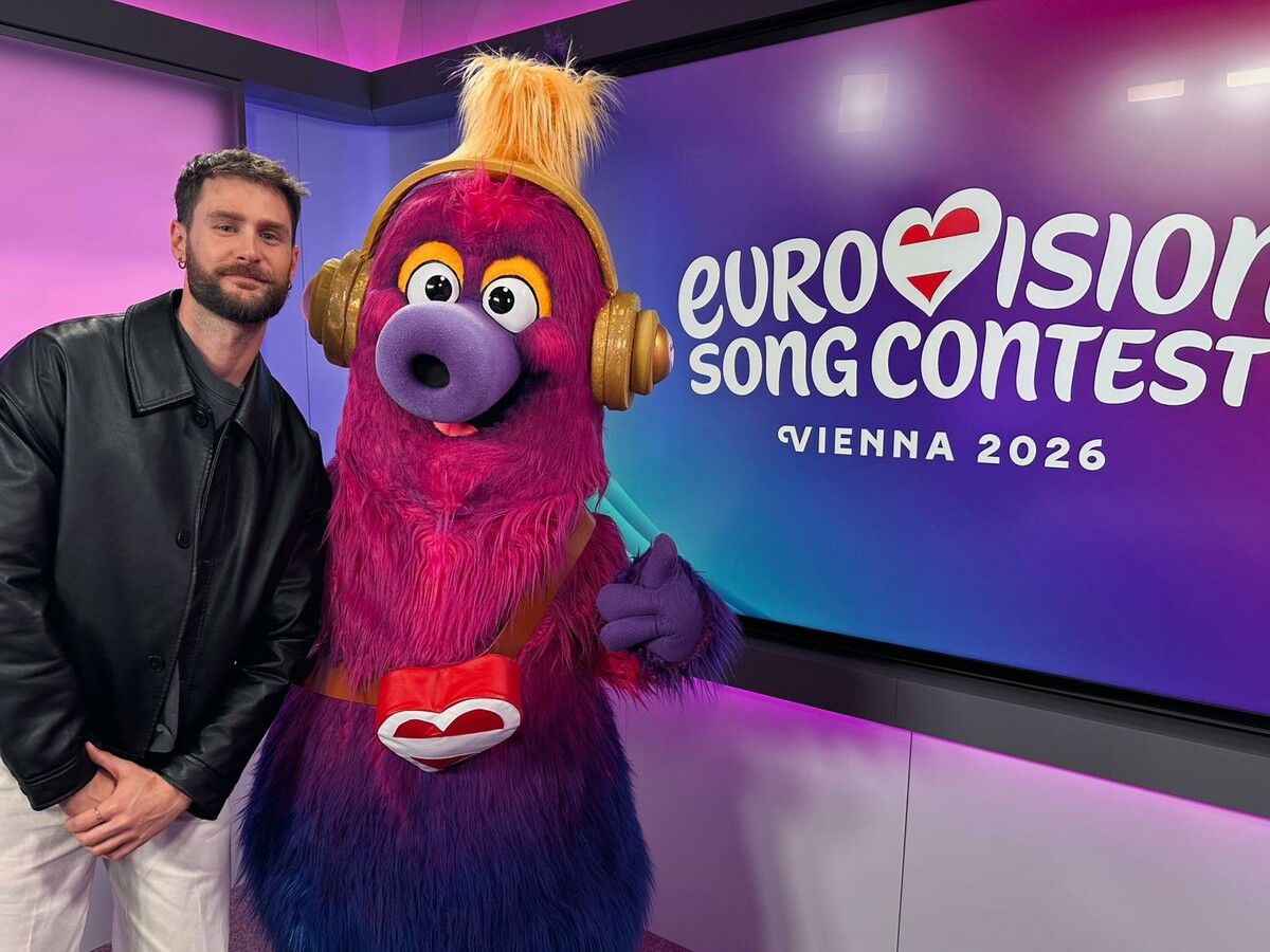 Im ESC-Team ist der Dornbirner Markus Tschapeller für das Maskottchen „Auri“ zuständig.⇒Tschapeller (4)