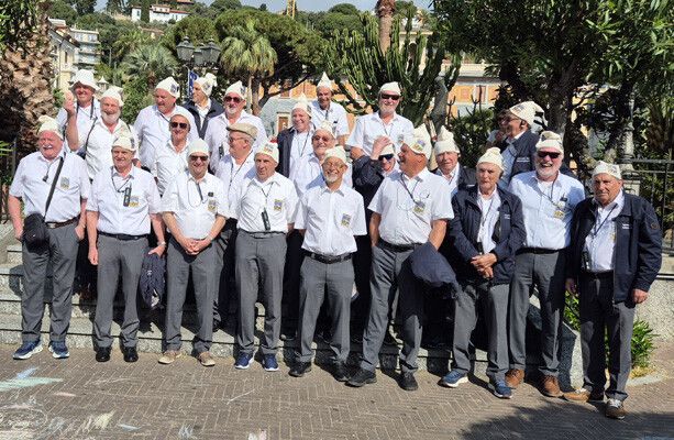 Mitglieder des Zipfelkappen Clubs genießen abwechslungsreiche Tage an der italienischen Riviera. ⇒Zipfelkappen Club Nüziders