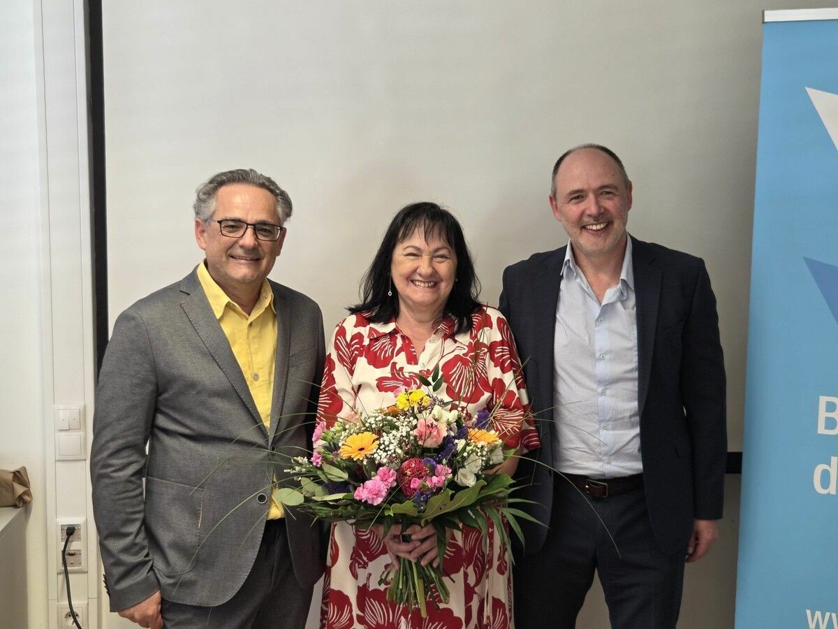 Neo-Obmann Dir. Gerald Fenkart (li.) mit seiner Vorgängerin Olga Pircher und GF Patrick Burtscher .⇒Otto Schwald