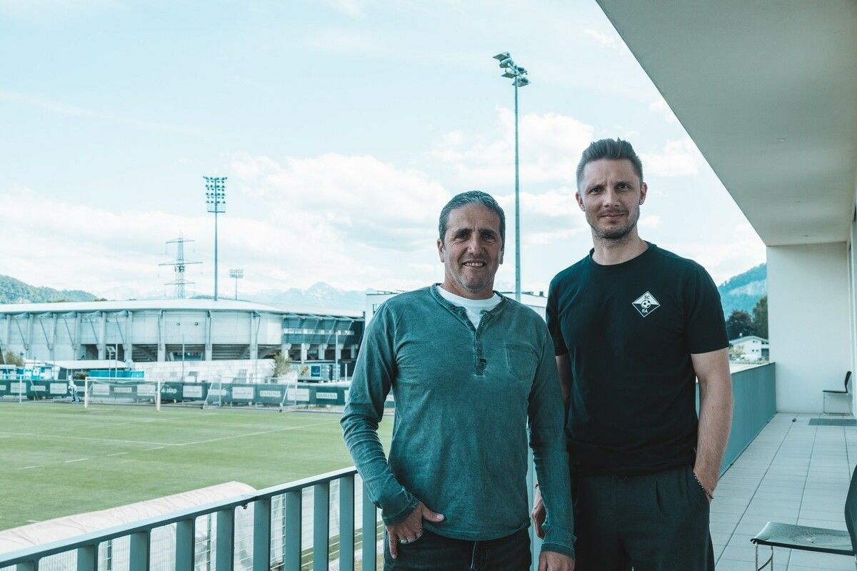 Neocoach Leandro Simonelli mit Sportdirektor Philipp Netzer.⇒Verein