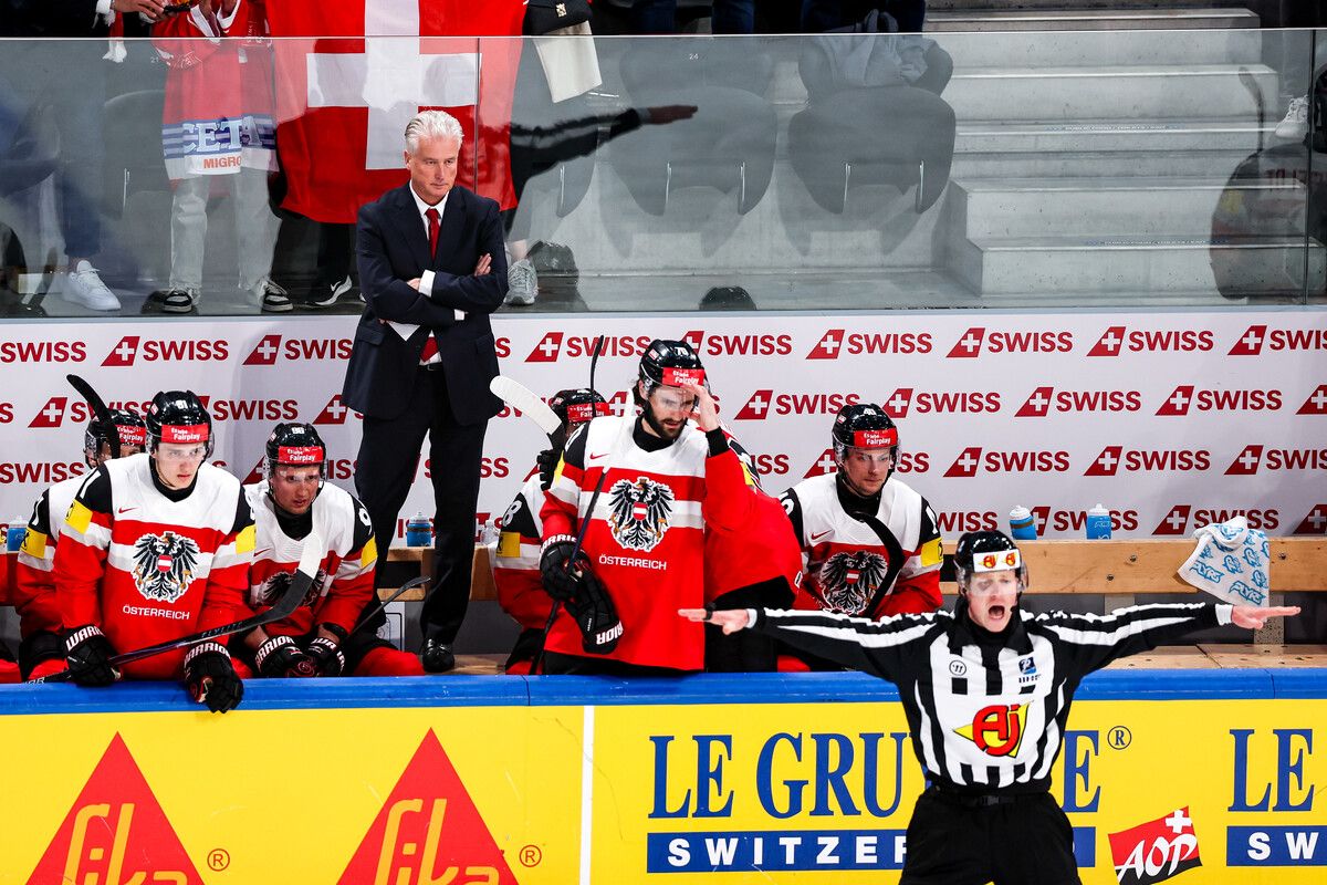 Österreichs Teamchef Roger Bader musste zusehen, wie seine Mannschaft mit 0:9 in Zürich gegen sein Heimatland Schweiz verlor. ⇒gepa