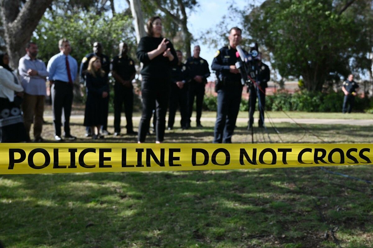San Diegos Polizeichef Scott Wahl informierte nach den tödlichen Schüssen vor Ort die Medien.⇒AFP