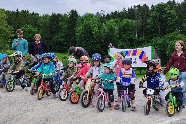 Spannende Rennen und Nachwuchsaction bei der BMX-Landesmeisterschaft in Bludenz – auch die Kleinsten sind am Start. ⇒ÖAMTC BMX-Club Sparkasse Rätikon Bludenz