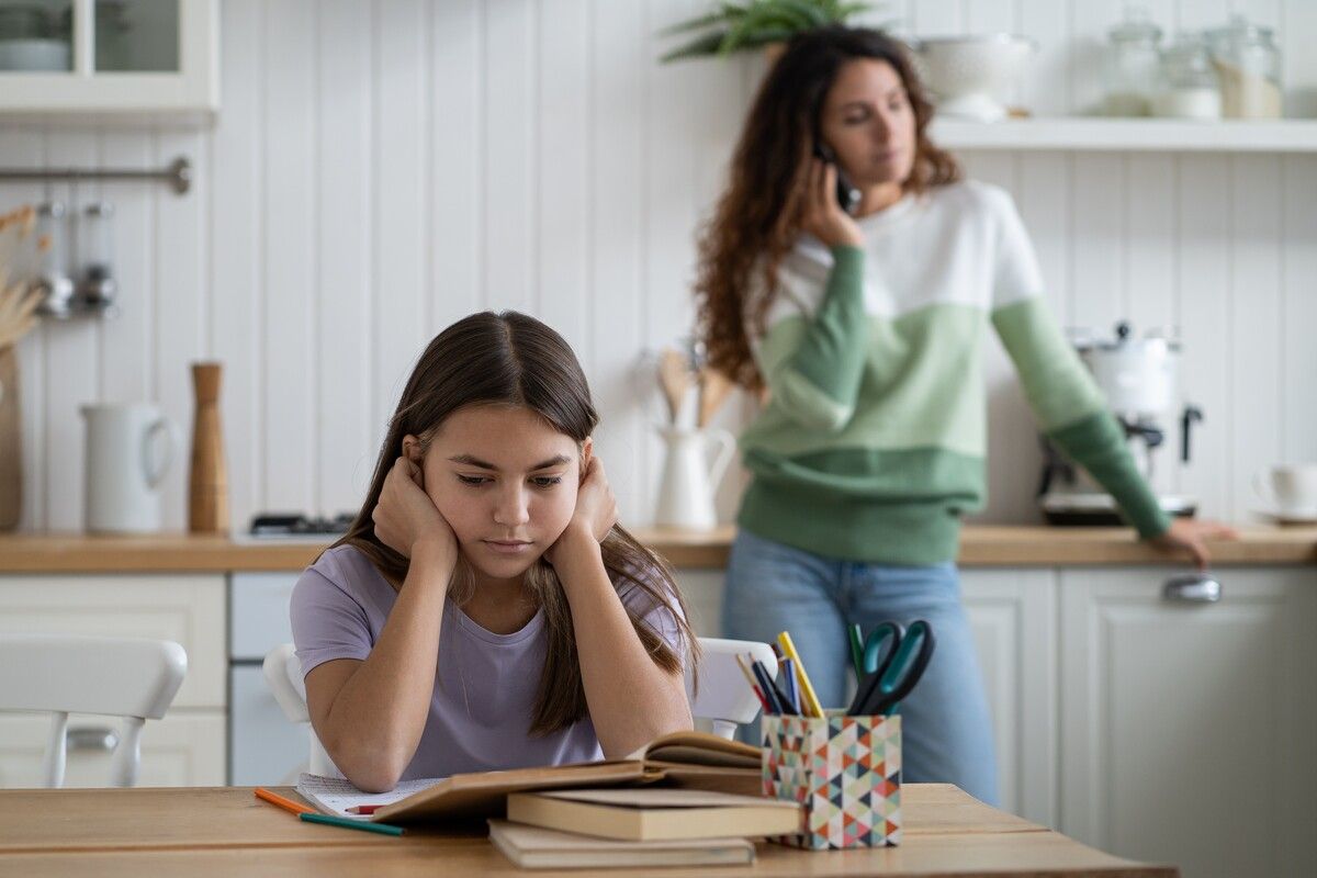 ⇒
              symbolbild/shutterstock